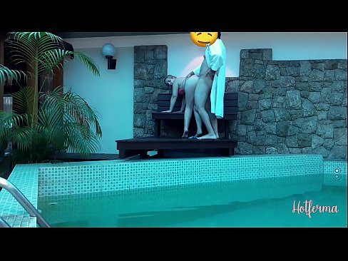 ❤️ Giimbitar sa amo ang katabang sa pool, apan dili makasukol sa init ❤ super porn sa amon ceb.sexeey.ru ❤